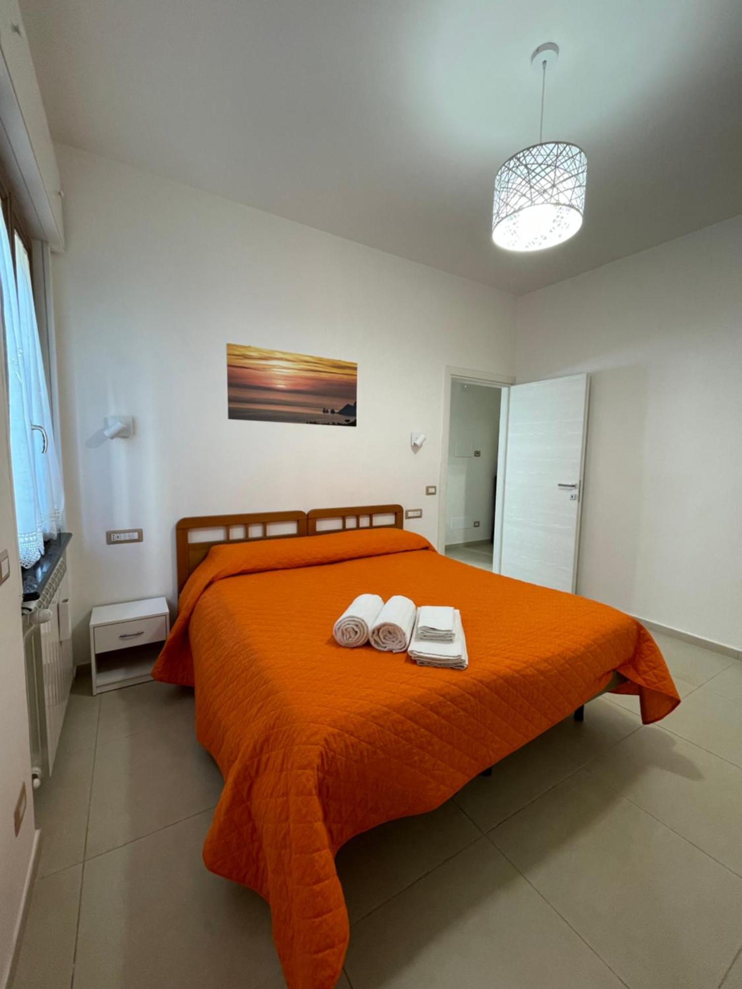 אג'רולה Casa Vacanze Casanova מראה חיצוני תמונה